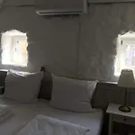 Harom Huszar Konukevi Köveskál