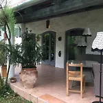 Harom Huszar Konukevi Köveskál