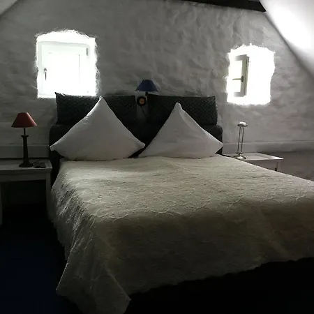 Harom Huszar Guest house