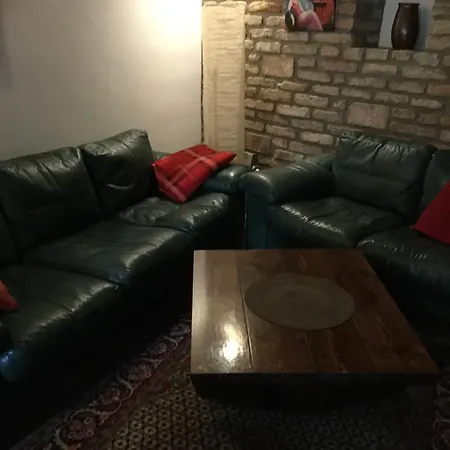 Harom Huszar Guest house Koveskal