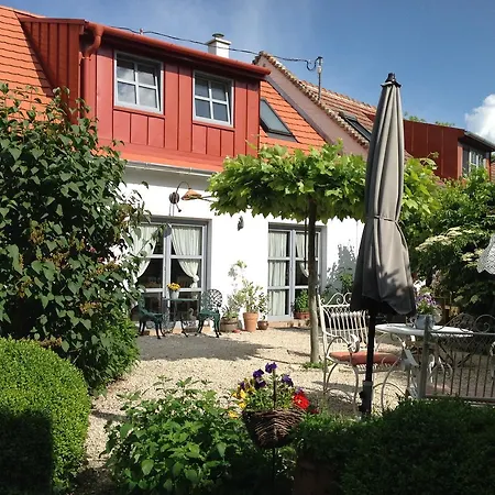 Harom Huszar Koveskal