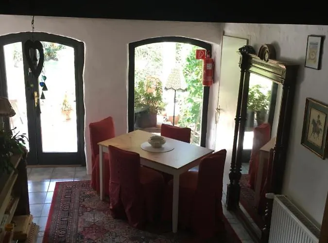 Harom Huszar Köveskál