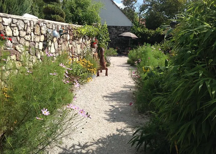 Pensjonat Harom Huszar Köveskál