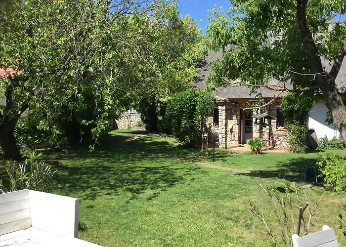 Harom Huszar 3* Köveskál