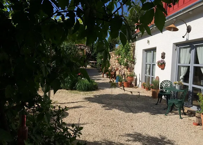 Harom Huszar Pensjonat Köveskál